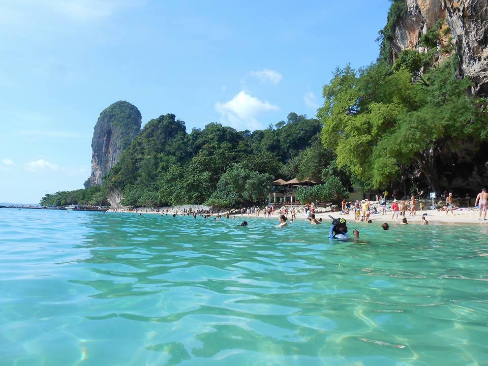 KRABI VISITE DE 4 ÎLES                2200 BATH